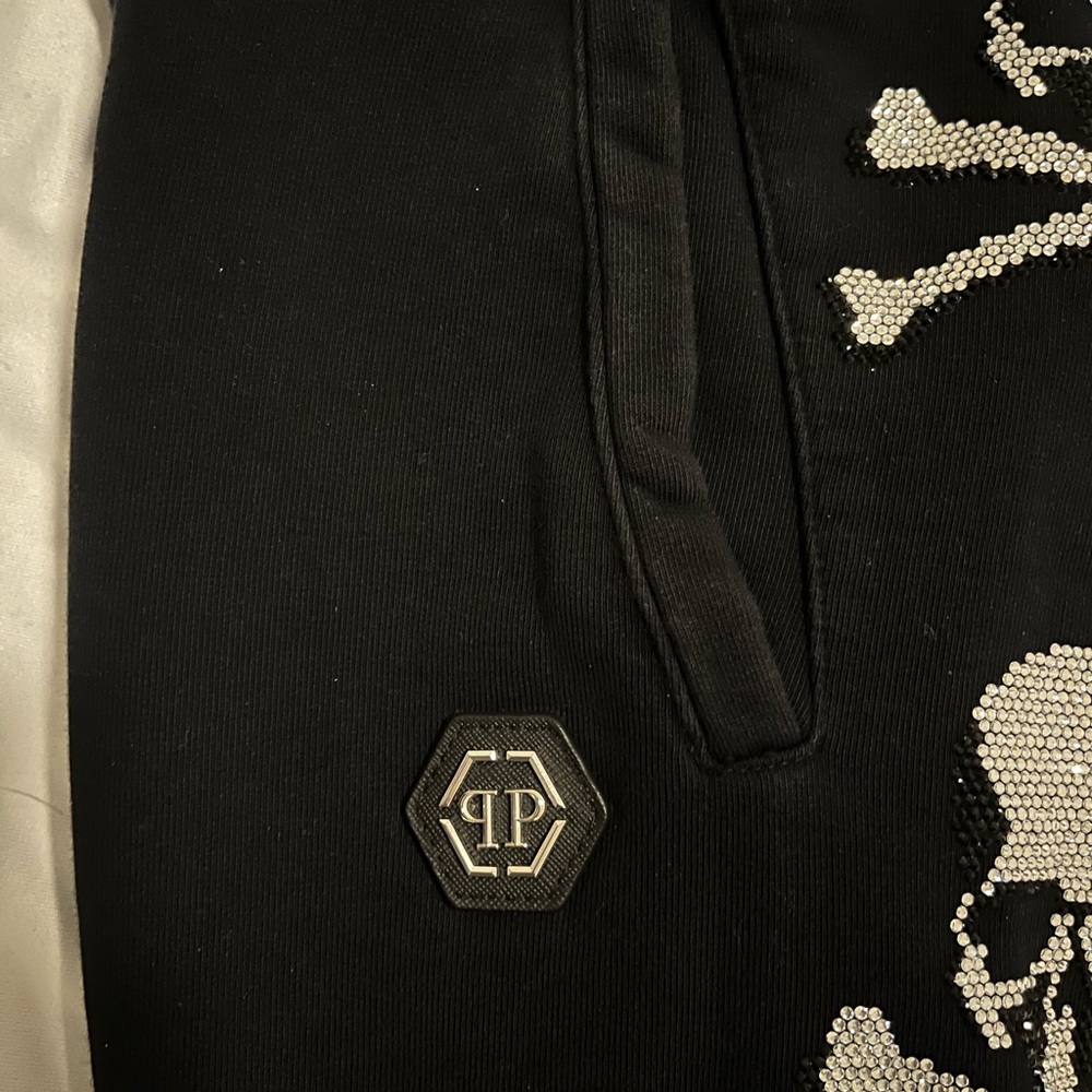 Philipp Plein Skull Strass Joggers Black (MJP0534 PJ0020N) - Picture 7 of 11